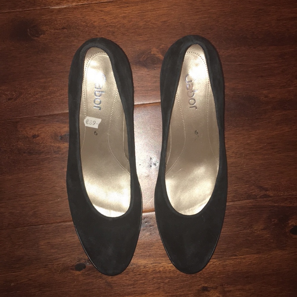 Gabor Black suede heels